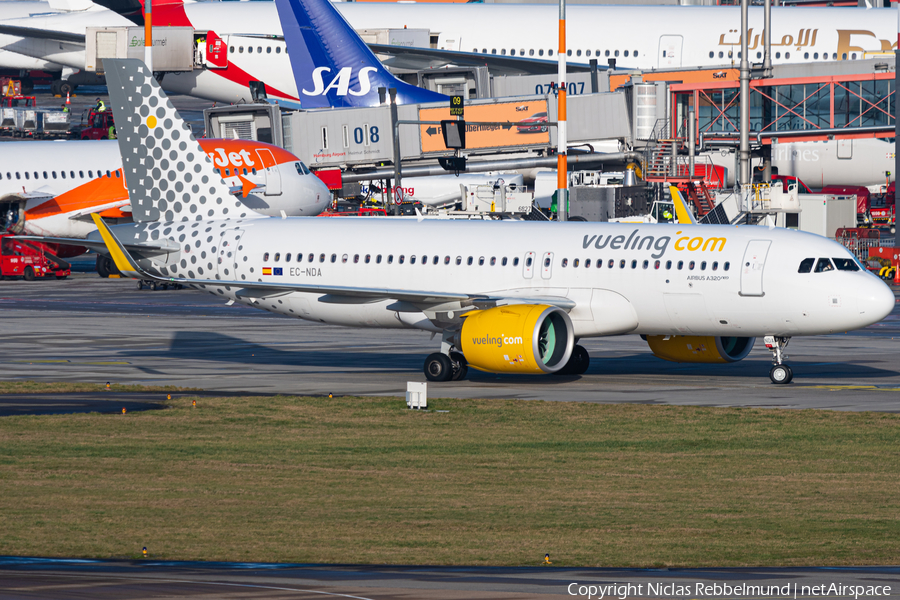 Vueling Airbus A320-271N (EC-NDA) | Photo 368427