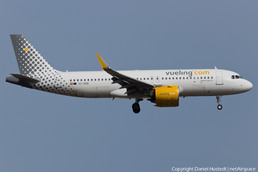 Vueling Airbus A320-271N (EC-NDB) | Photo 471916