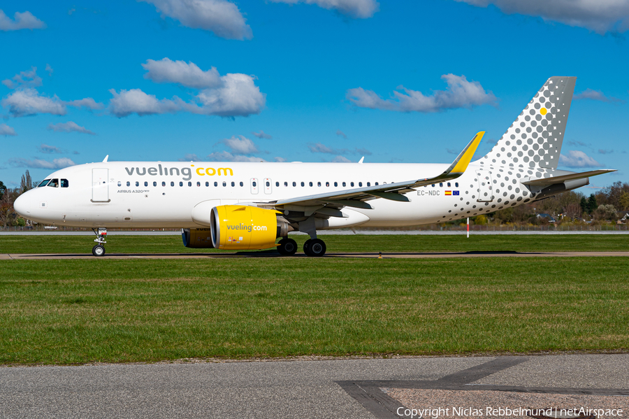 Vueling Airbus A320-271N (EC-NDC) | Photo 561125