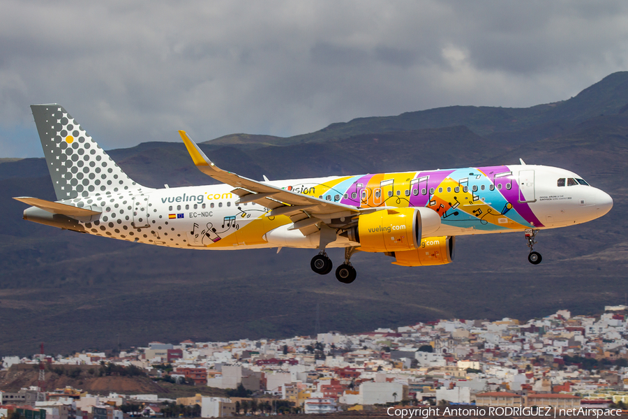 Vueling Airbus A320-271N (EC-NDC) | Photo 505391