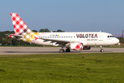 Volotea Airbus A319-112 (EC-NDG) at  Hamburg - Finkenwerder, Germany