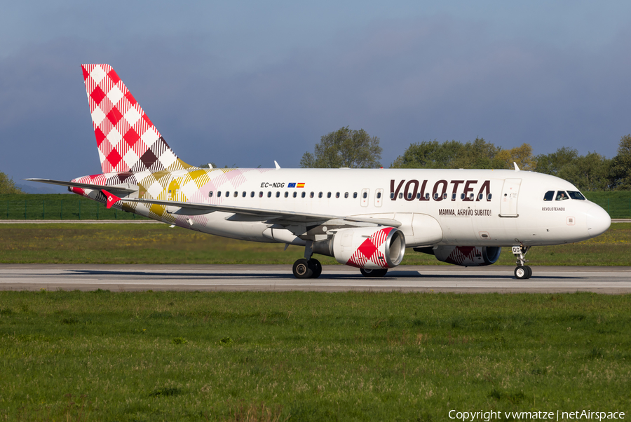 Volotea Airbus A319-112 (EC-NDG) | Photo 619875