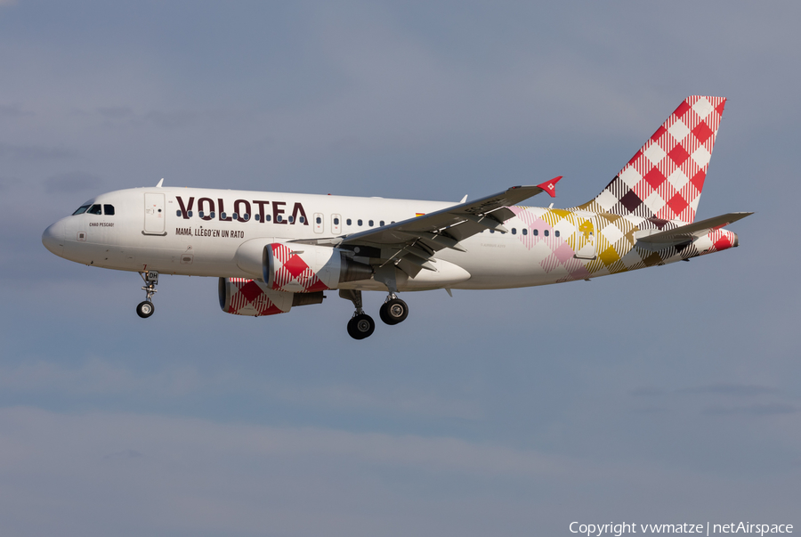 Volotea Airbus A319-112 (EC-NDH) | Photo 392013