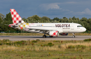 Volotea Airbus A319-112 (EC-NDH) at  Hamburg - Finkenwerder, Germany