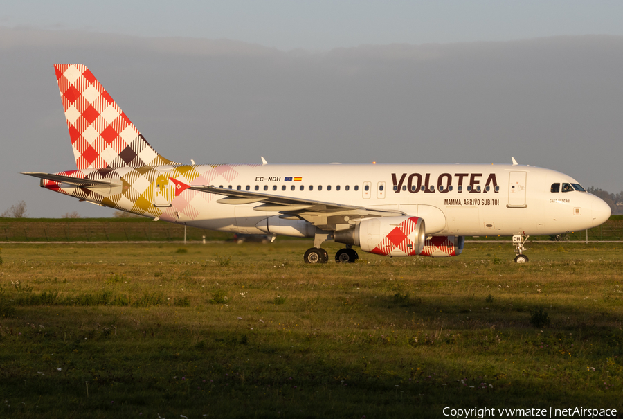 Volotea Airbus A319-112 (EC-NDH) | Photo 409310