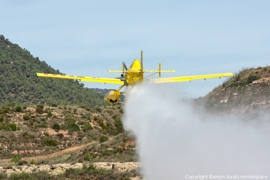 Titan Firefighting Air Tractor AT-802AF Fire Boss (EC-NDU) | Photo 474457