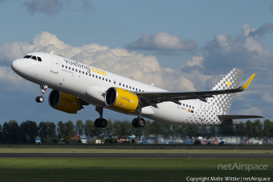 Vueling Airbus A320-271N (EC-NFH) | Photo 393826
