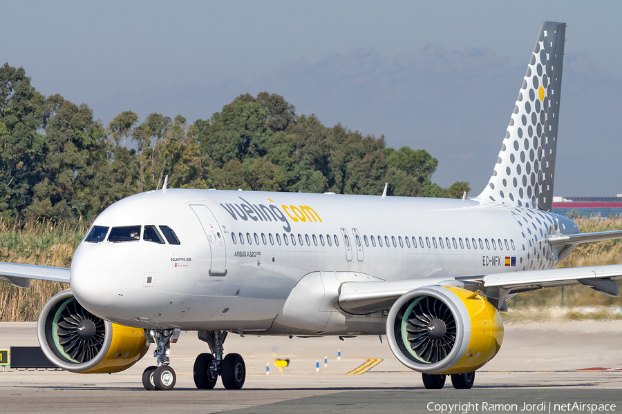 Vueling Airbus A320-271N (EC-NFK) | Photo 413382