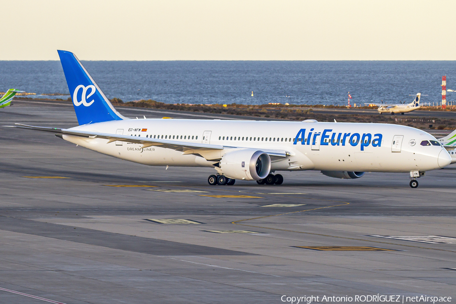 Air Europa Express Boeing 787-9 Dreamliner (EC-NFM) | Photo 369653