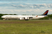 Plus Ultra Airbus A340-642 (EC-NFP) at  Hamburg - Fuhlsbuettel (Helmut Schmidt), Germany