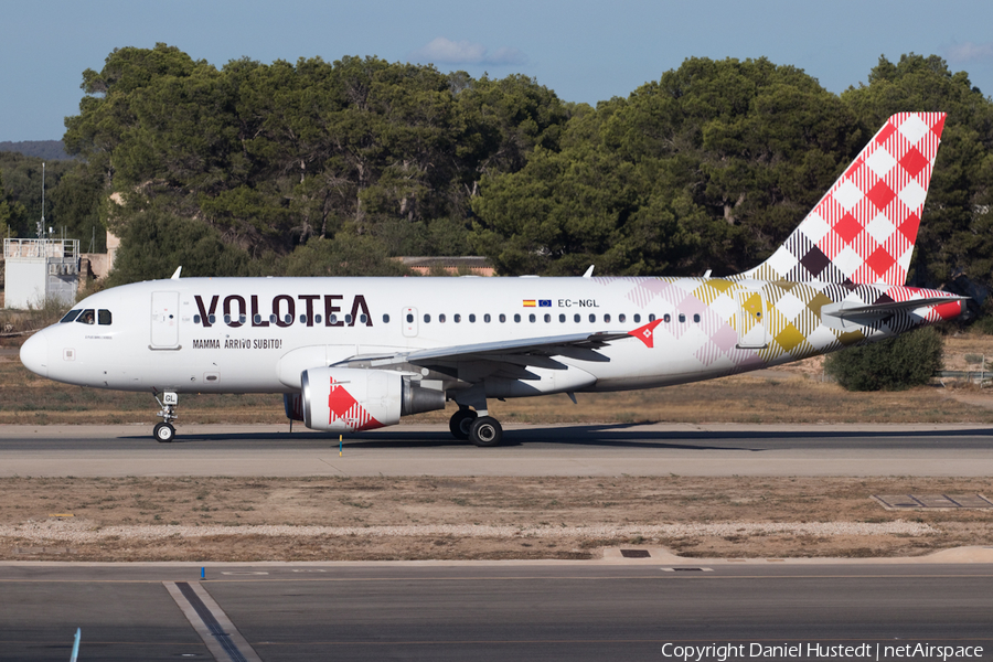 Volotea Airbus A319-112 (EC-NGL) | Photo 525283