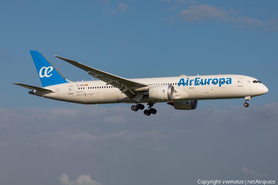 Air Europa Boeing 787-9 Dreamliner (EC-NGN) | Photo 502045