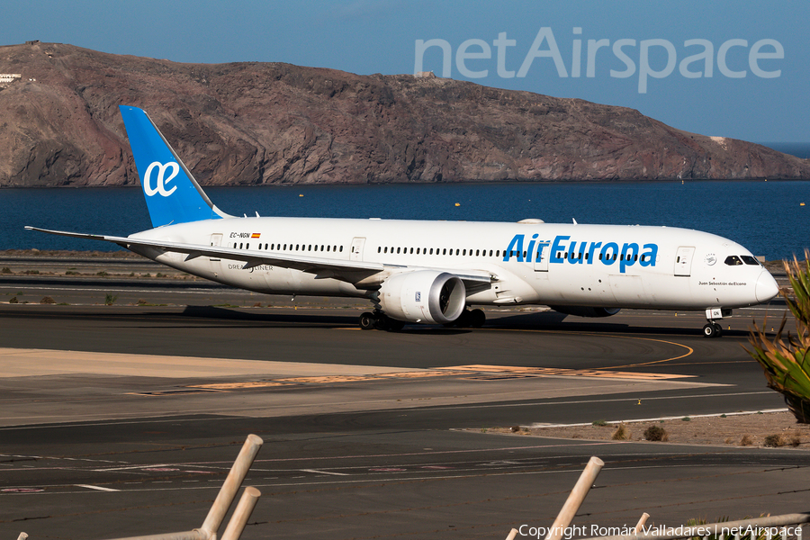 Air Europa Boeing 787-9 Dreamliner (EC-NGN) | Photo 527004