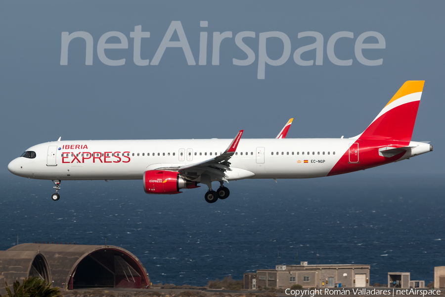 Iberia Airbus A321-251NX (EC-NGP) | Photo 396827