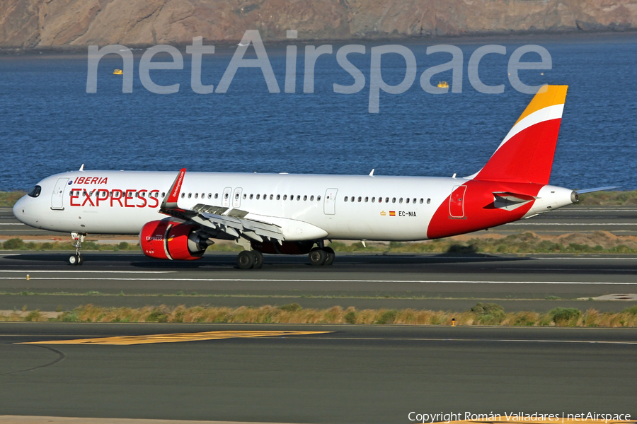 Iberia Express Airbus A321-251NX (EC-NIA) | Photo 430515