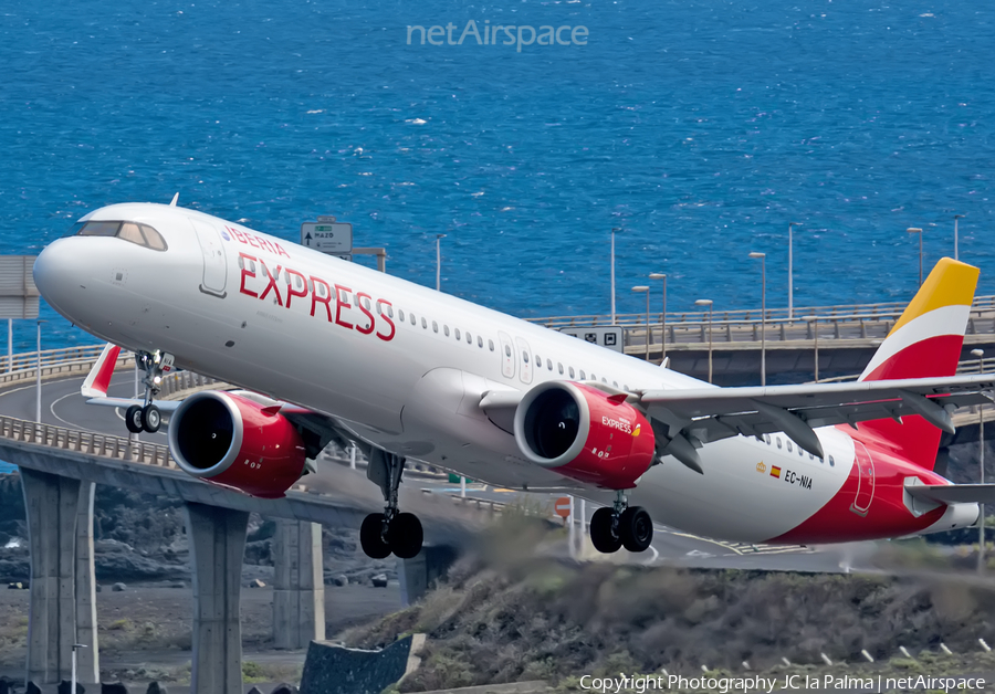 Iberia Express Airbus A321-251NX (EC-NIA) | Photo 406127