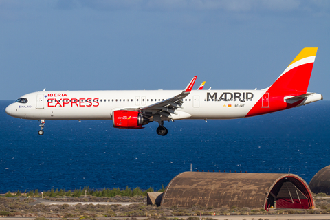 Iberia Express Airbus A321-251NX (EC-NIF) at  Gran Canaria, Spain