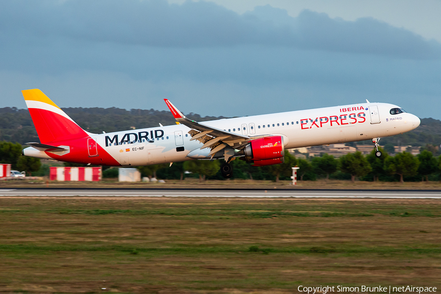 Iberia Express Airbus A321-251NX (EC-NIF) | Photo 628342
