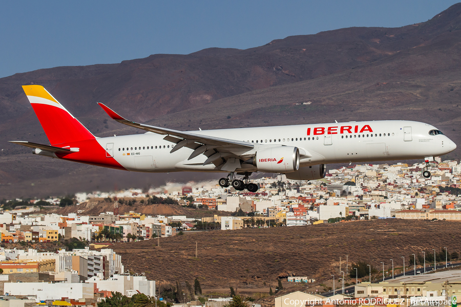 Iberia Airbus A350-941 (EC-NIG) | Photo 398783