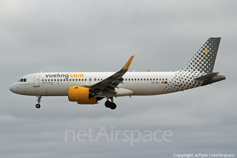 Vueling Airbus A320-271N (EC-NIJ) | Photo 540847