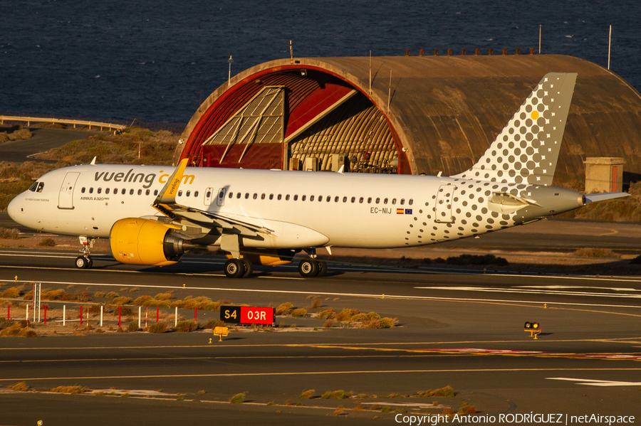 Vueling Airbus A320-271N (EC-NIJ) | Photo 404125