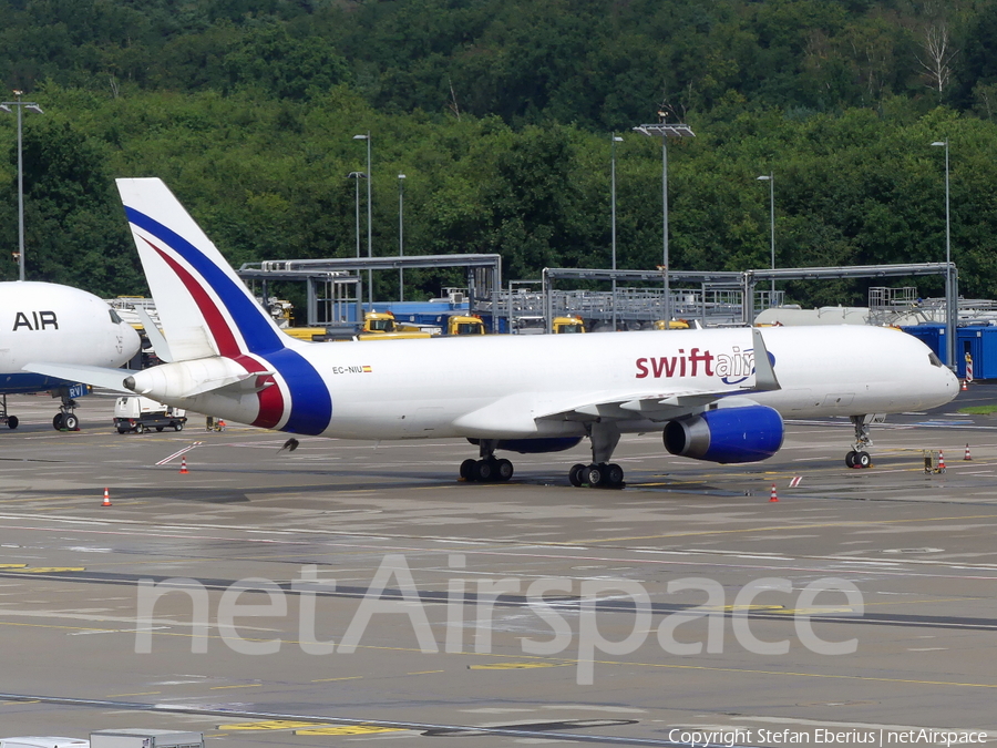 Swiftair Boeing 757-223(PCF) (EC-NIU) | Photo 468797