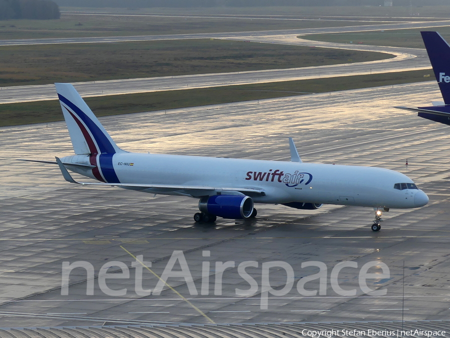 Swiftair Boeing 757-223(PCF) (EC-NIU) | Photo 483109