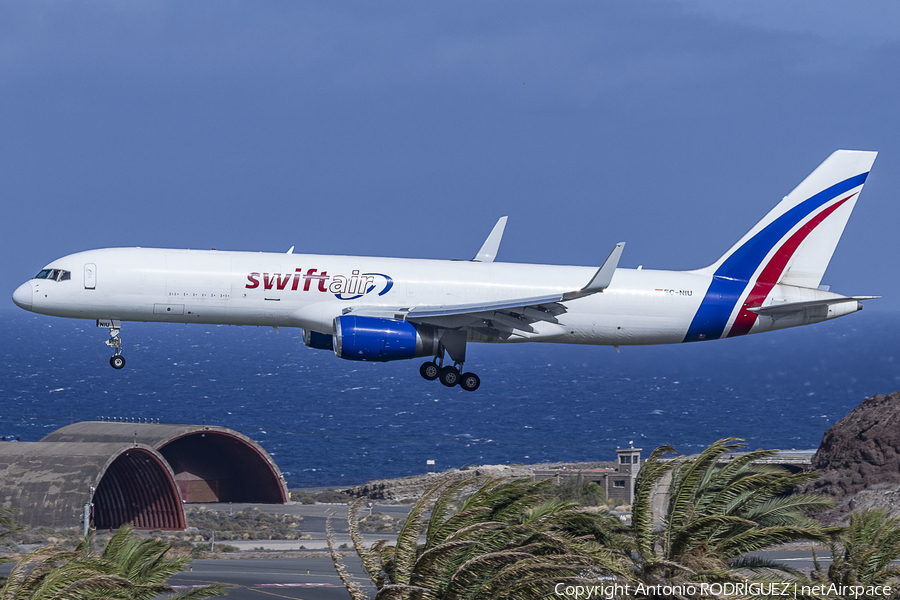 Swiftair Boeing 757-223(PCF) (EC-NIU) | Photo 632323