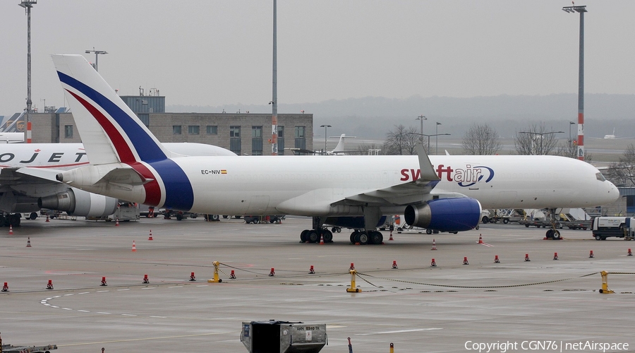 Swiftair Boeing 757-223(PCF) (EC-NIV) | Photo 420918