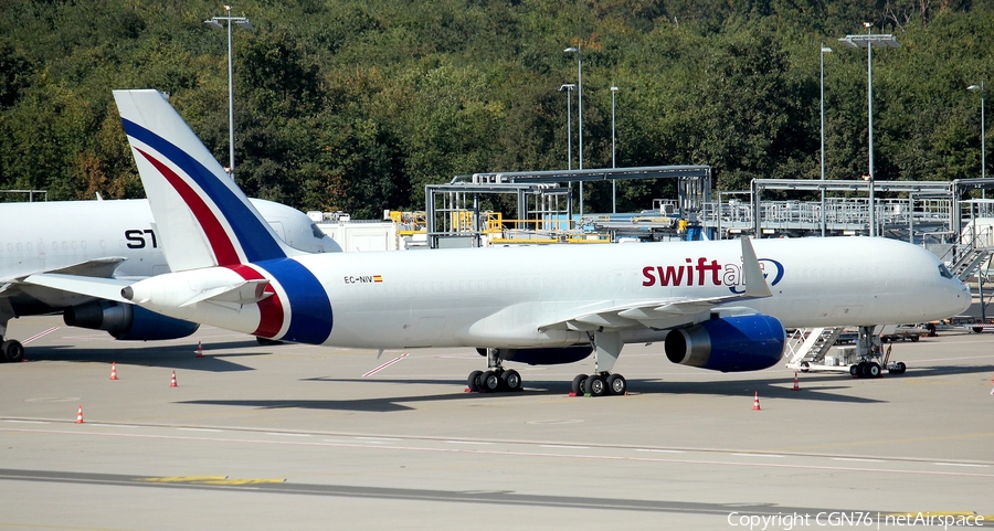 Swiftair Boeing 757-223(PCF) (EC-NIV) | Photo 592030