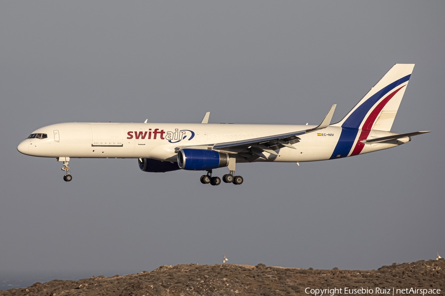 Swiftair Boeing 757-223(PCF) (EC-NIV) | Photo 447192