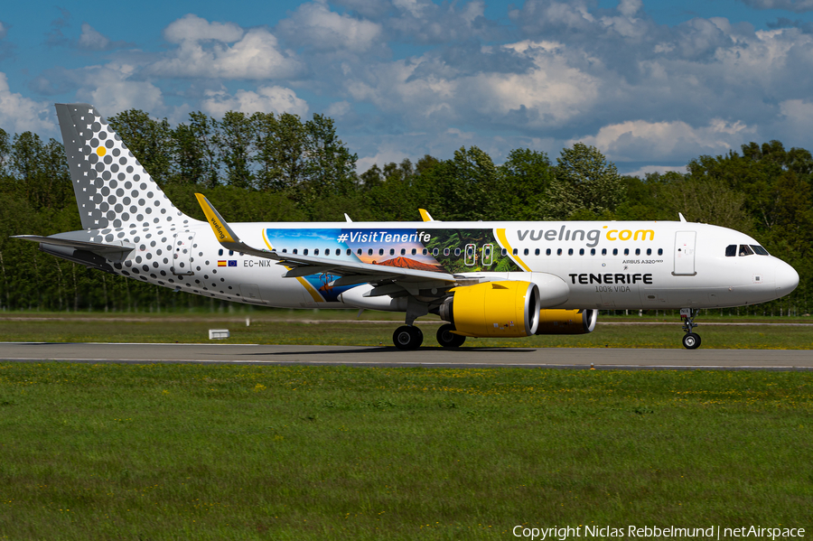 Vueling Airbus A320-271N (EC-NIX) | Photo 449025
