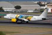 Vueling Airbus A320-271N (EC-NIX) at  Lisbon - Portela, Portugal