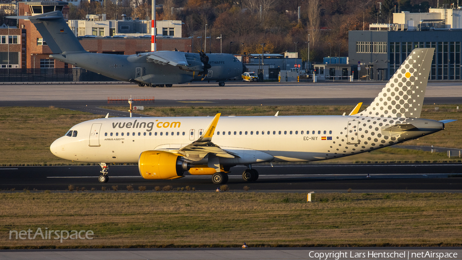 Vueling Airbus A320-271N (EC-NIY) | Photo 413995