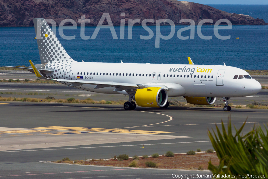 Vueling Airbus A320-271N (EC-NIY) | Photo 446230