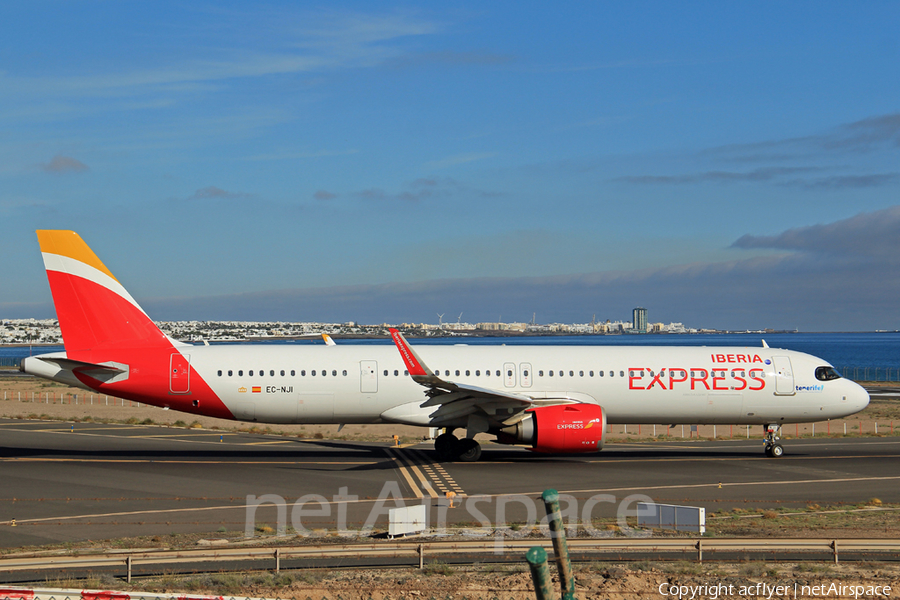 Iberia Express Airbus A321-251NX (EC-NJI) | Photo 540849