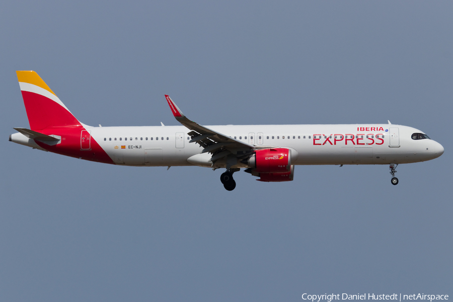 Iberia Express Airbus A321-251NX (EC-NJI) | Photo 471805