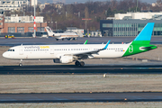 Vueling Airbus A321-211 (EC-NLX) at  Berlin Brandenburg, Germany