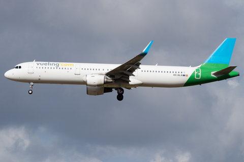 Vueling Airbus A321-211 (EC-NLX) at  Rome - Fiumicino (Leonardo DaVinci), Italy