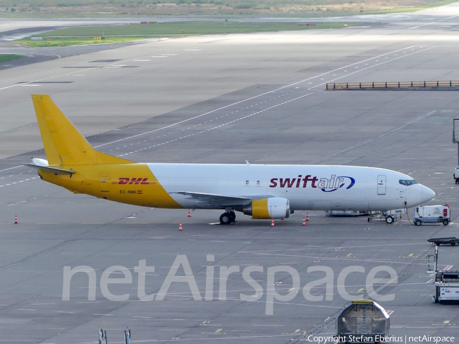 DHL (Swiftair) Boeing 737-406(SF) (EC-NMK) | Photo 646313