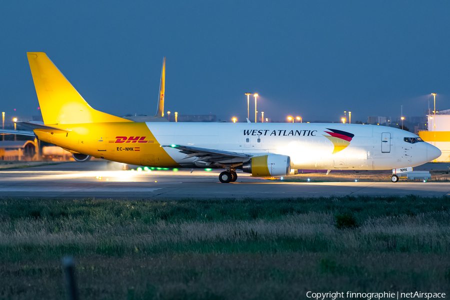 DHL (Swiftair) Boeing 737-406(SF) (EC-NMK) | Photo 511819