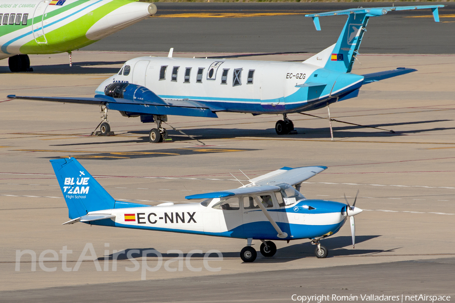 Blue Team Flight School Cessna FR172F Reims Rocket (EC-NNX) | Photo 500166