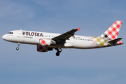 Volotea Airbus A320-214 (EC-NOP) at  Rome - Fiumicino (Leonardo DaVinci), Italy