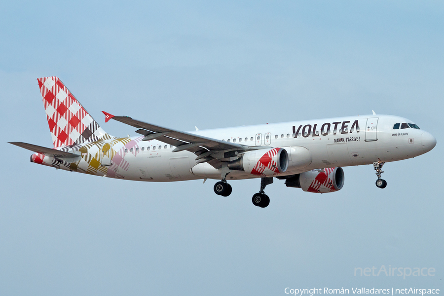 Volotea Airbus A320-214 (EC-NOP) | Photo 653752