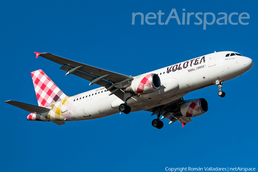 Volotea Airbus A320-216 (EC-NOR) | Photo 600589