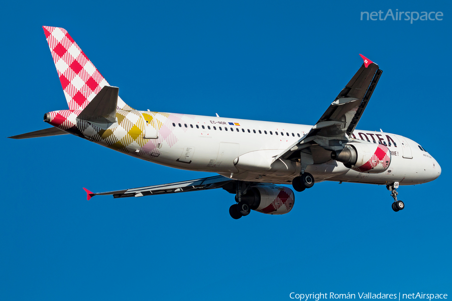 Volotea Airbus A320-216 (EC-NOR) | Photo 600591