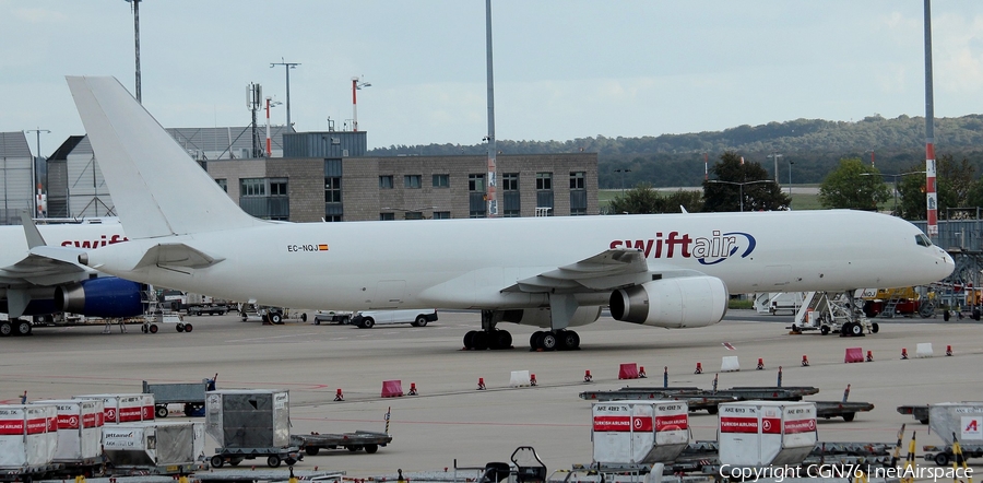 Swiftair Boeing 757-23APF (EC-NQJ) | Photo 595338