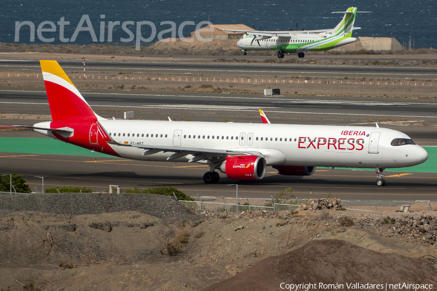 Iberia Express Airbus A321-251NX (EC-NST) | Photo 516996