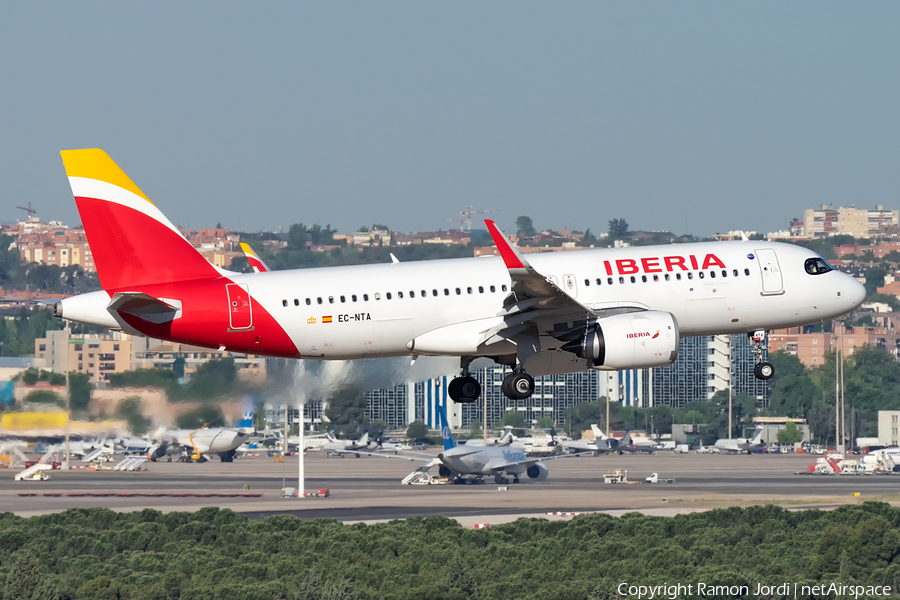 Iberia Airbus A320-251N (EC-NTA) | Photo 532111