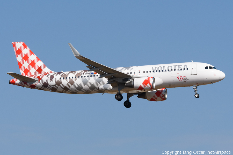 Volotea Airbus A320-214 (EC-NTU) | Photo 636212